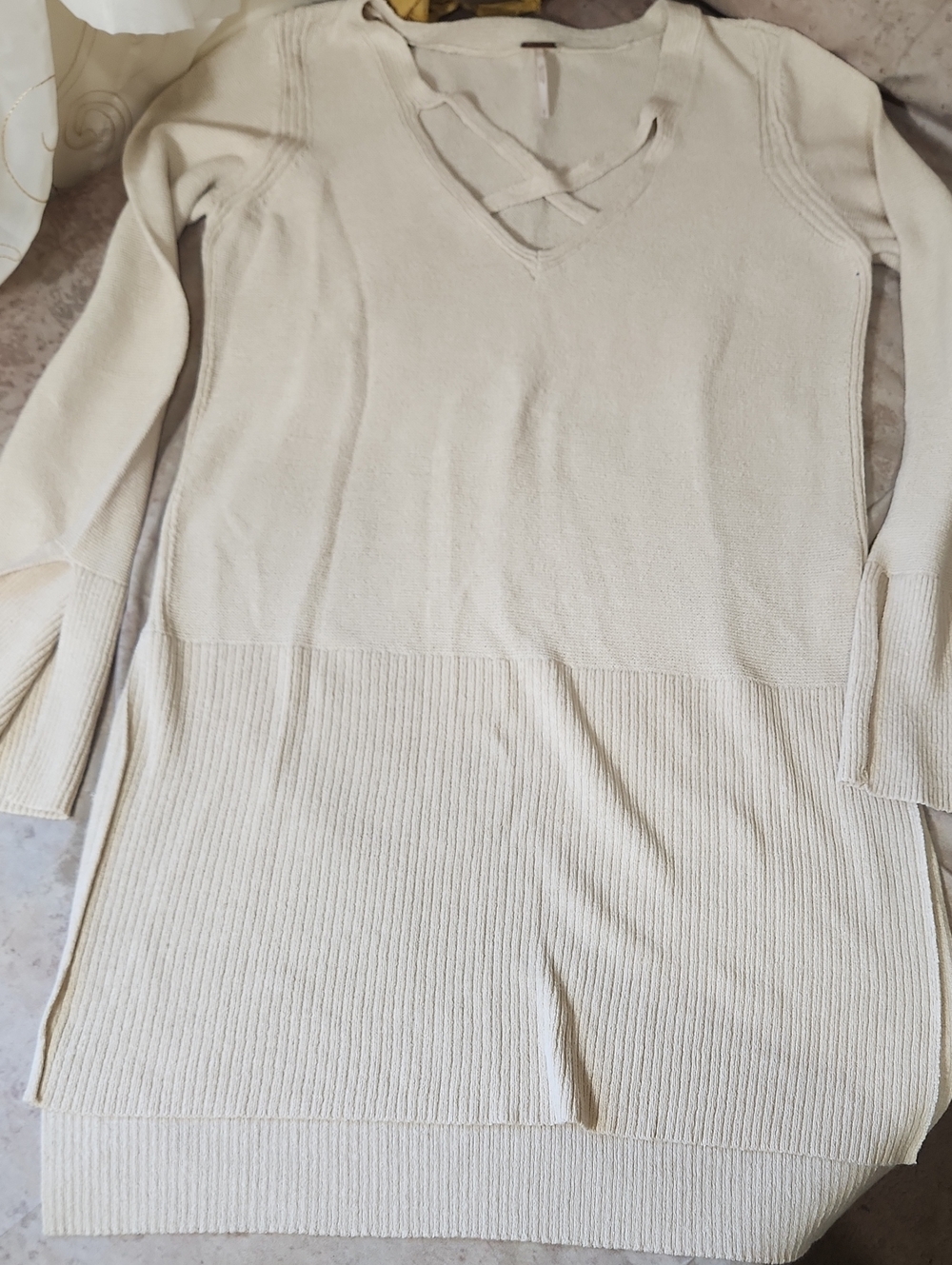 Free People Women's Cream V-Neck Sweater